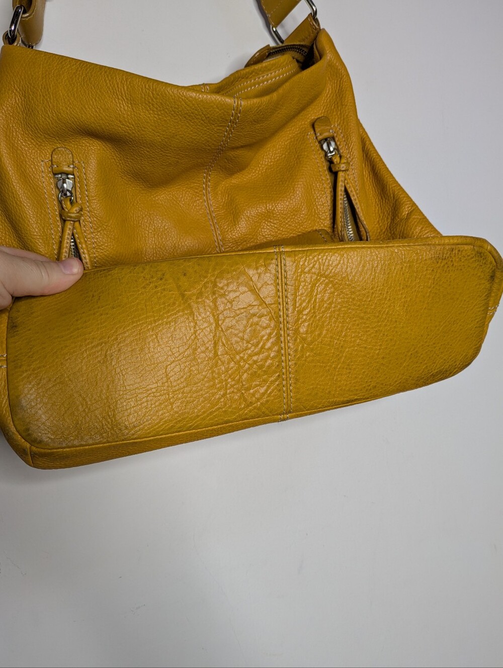 Banana Republic Yellow Orange Leather Shoulder Bag - Picture 3 of 10